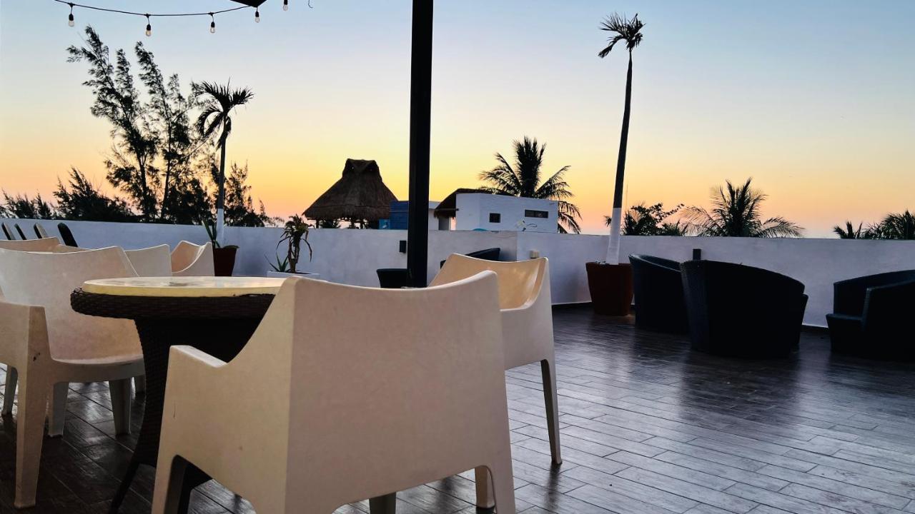 Hotel Mayari Holbox Dış mekan fotoğraf Rooftop bar in Tulum