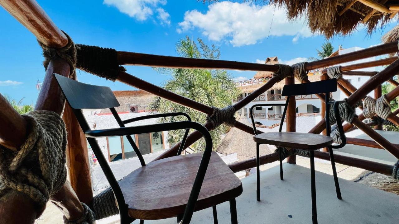 Hotel Mayari Holbox Dış mekan fotoğraf A view from the balcony of a hotel in Tulum, Mexico